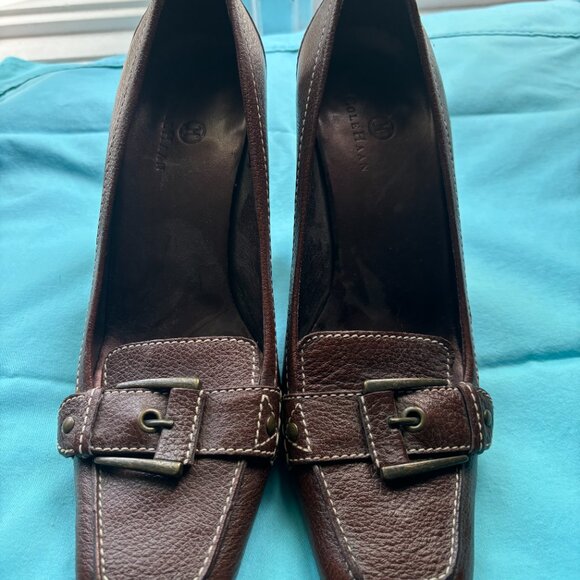 Cole Hann Shoes - Picture 1 of 4